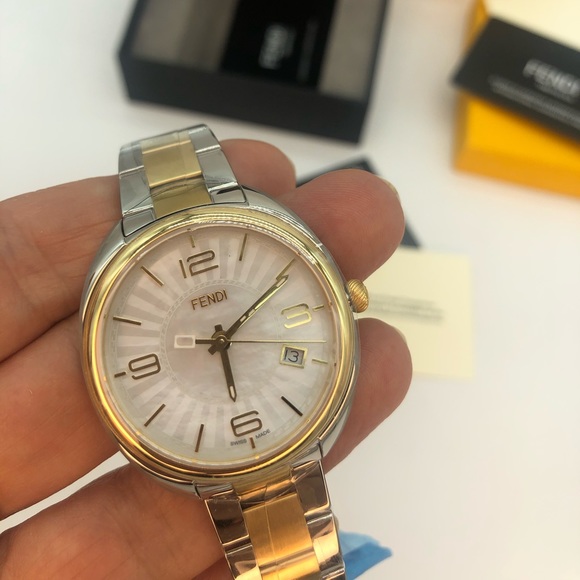 Fendi Accessories - Fendi Momento bracelet watch